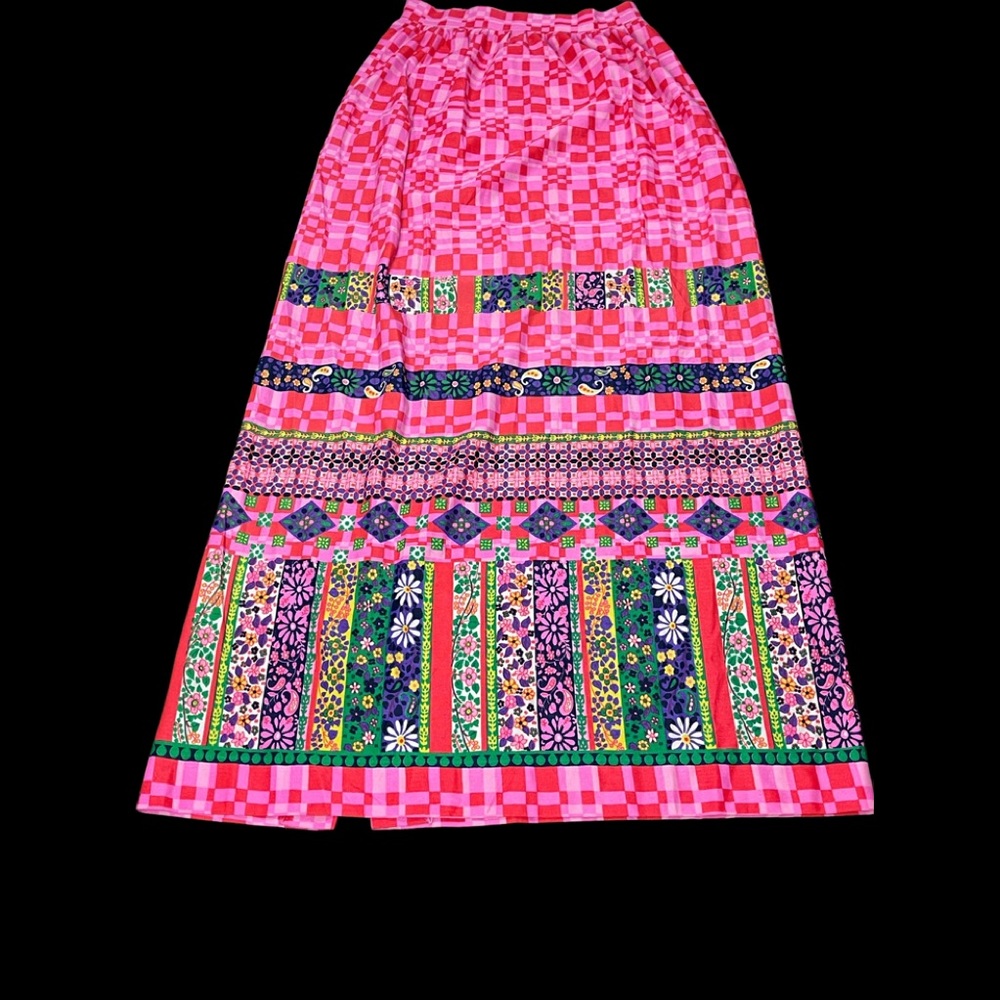 Vintage 1960 Lorraine psychedelic Boho Floral Checked Print hot pink Max…